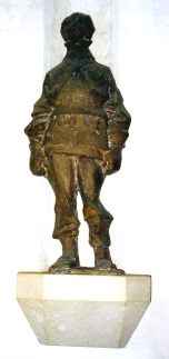 Statuette of Cherry-Garrard