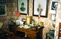 Amundsen's Desk